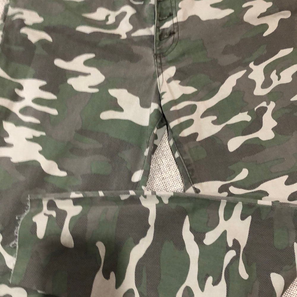 Kut from the Cloth camo jeans